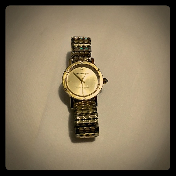 🛑 SOLD 🛑 Liz Claiborne gold ladies watch - Picture 2 of 5